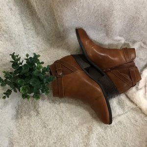 AE Ankle Boots